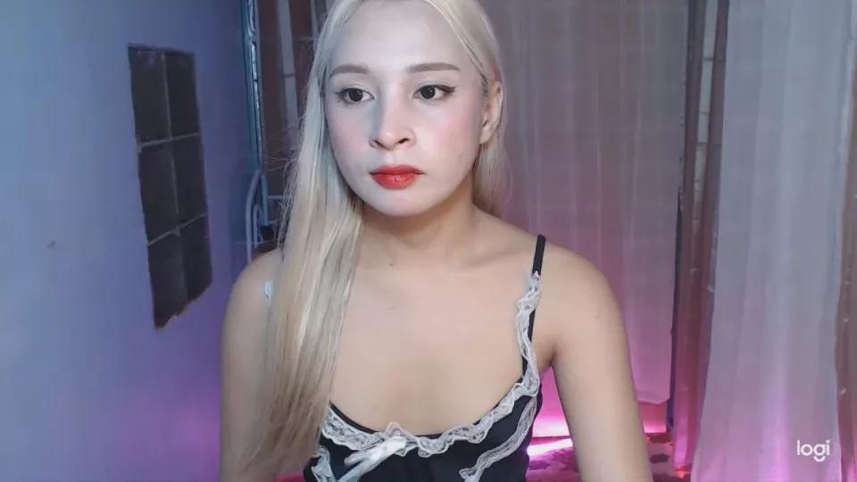 SabrinaGrande69 on Cam4 