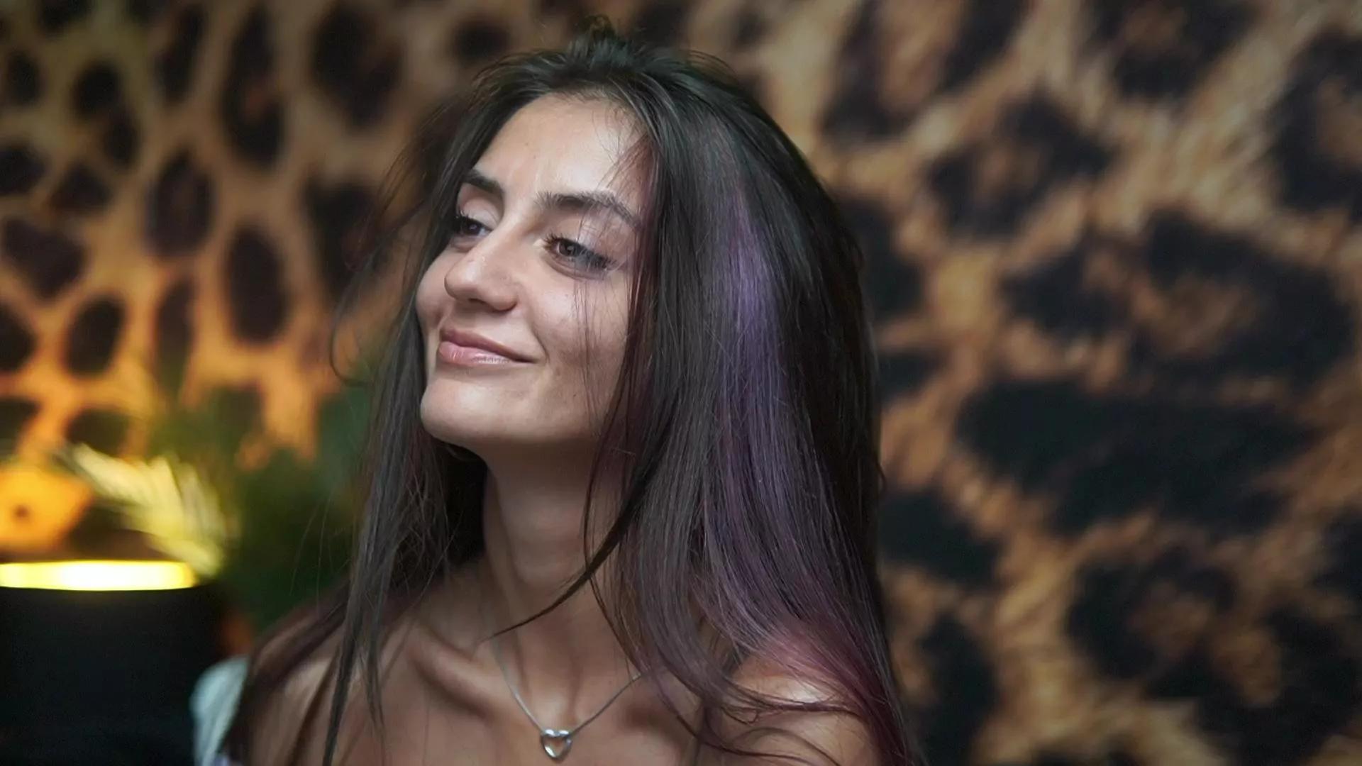 SabrinaHope on Cam4 