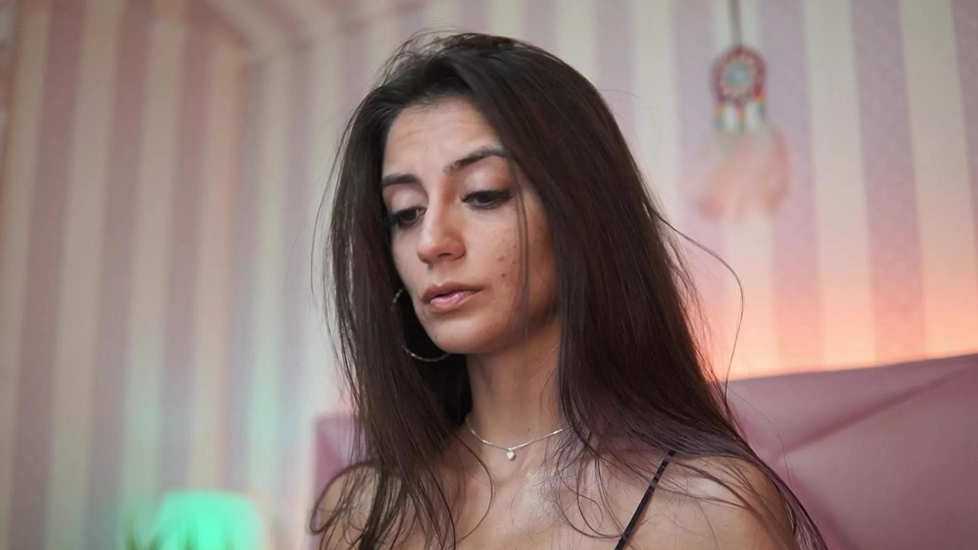 SabrinaHope on Cam4 