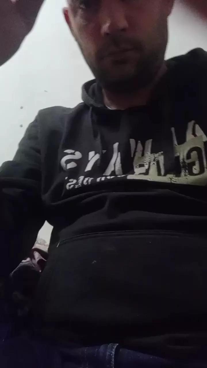 Salva32bcn on Cam4 
