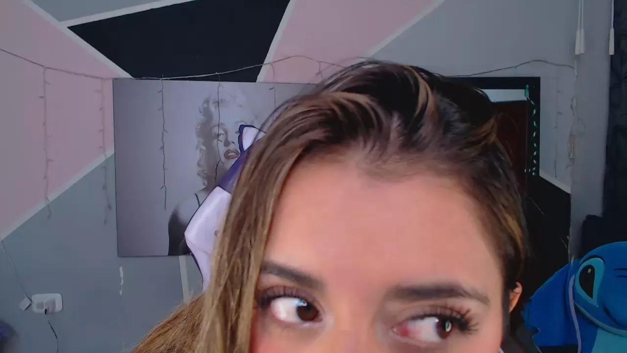 Samanta_james19 on Cam4 
