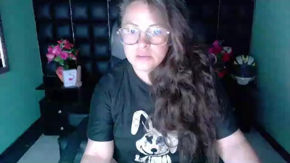 Sara_Thonson_ on Cam4 