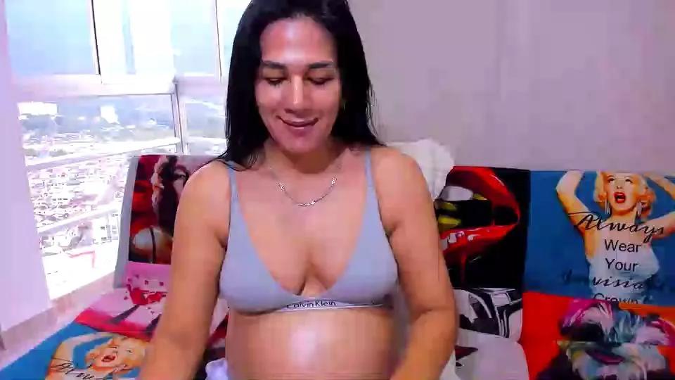 SaritaSweet4 on Cam4 