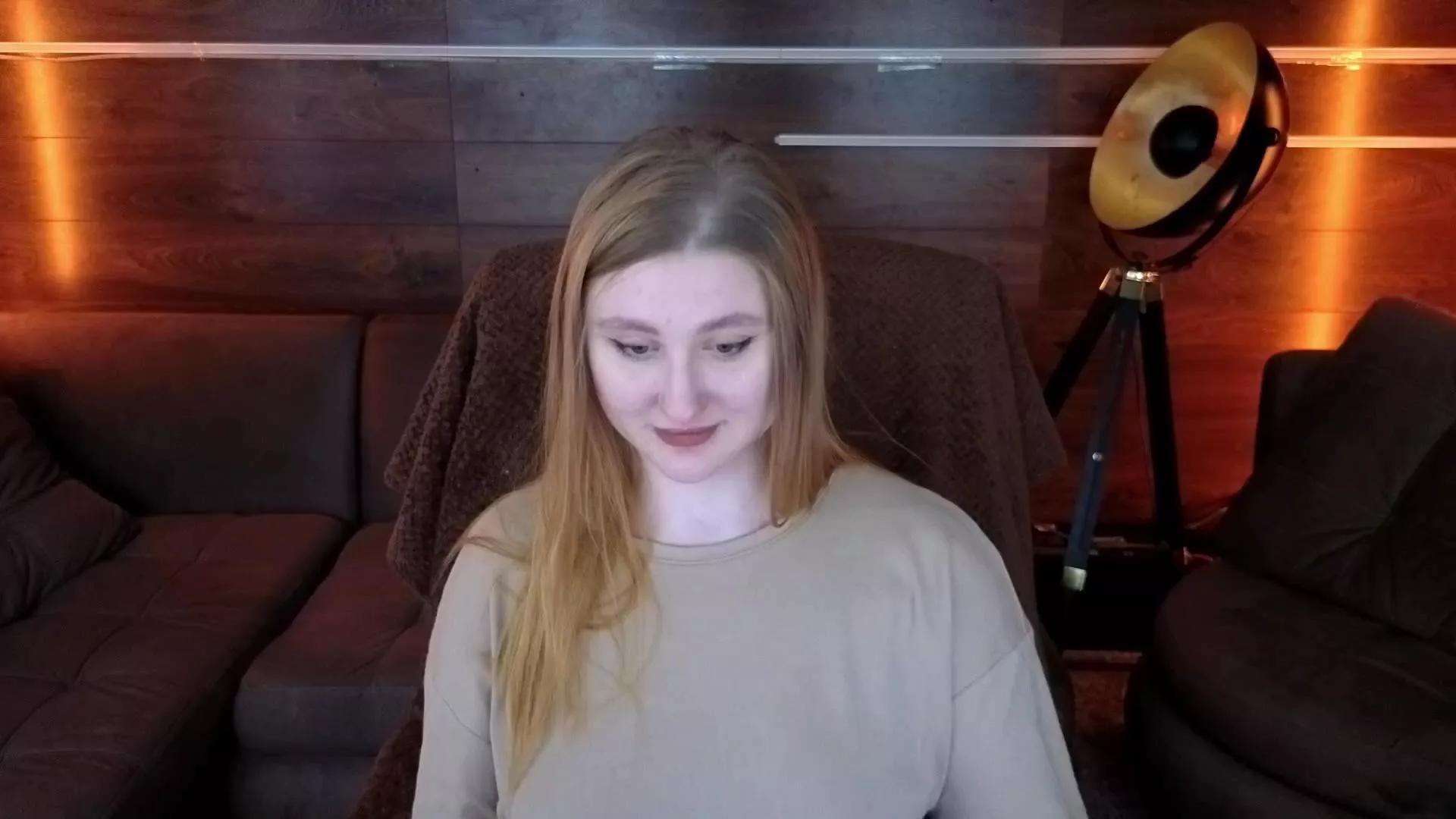 Scarlet_Heart on Cam4 