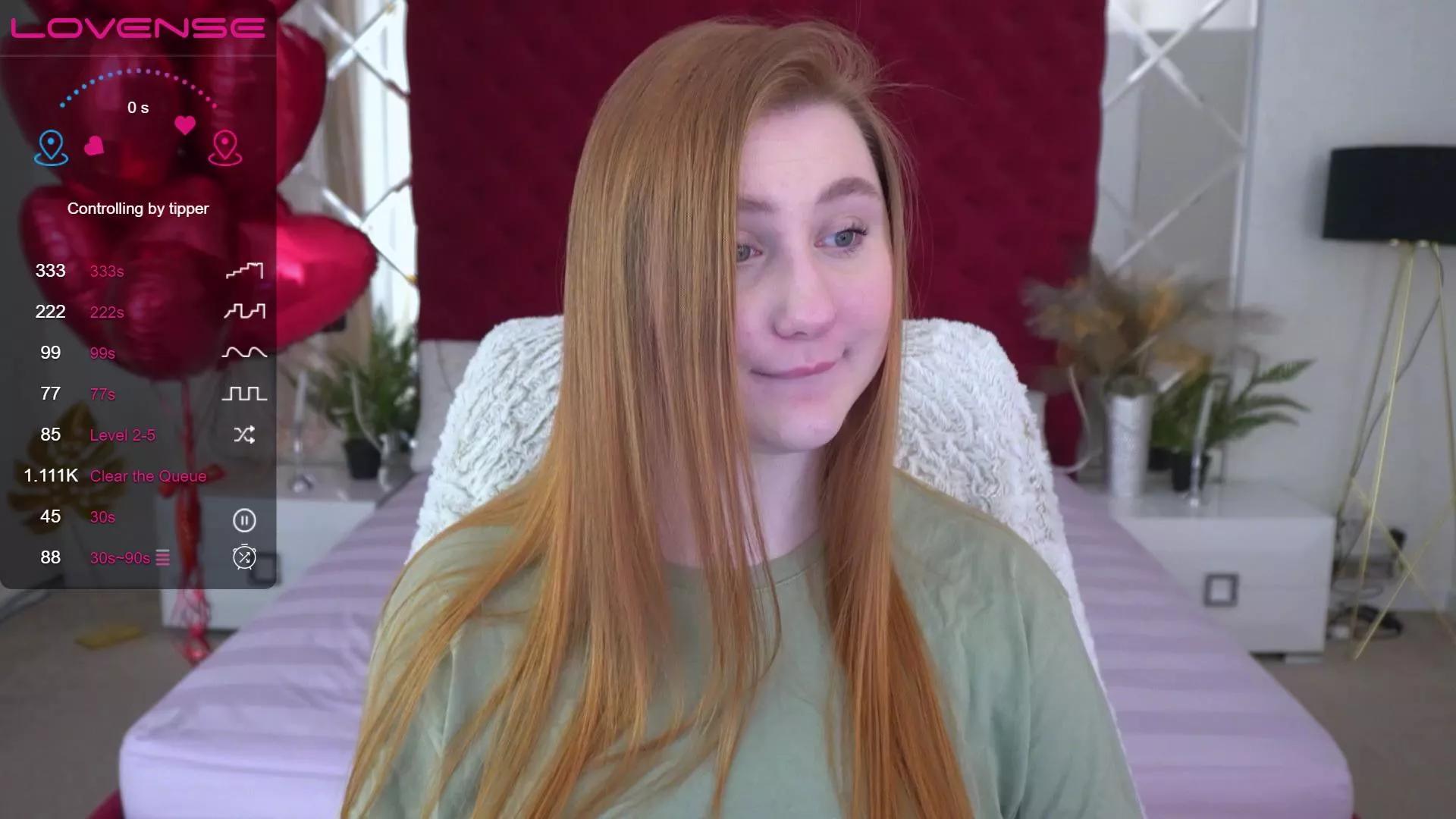 Scarlet_Heart on Cam4 