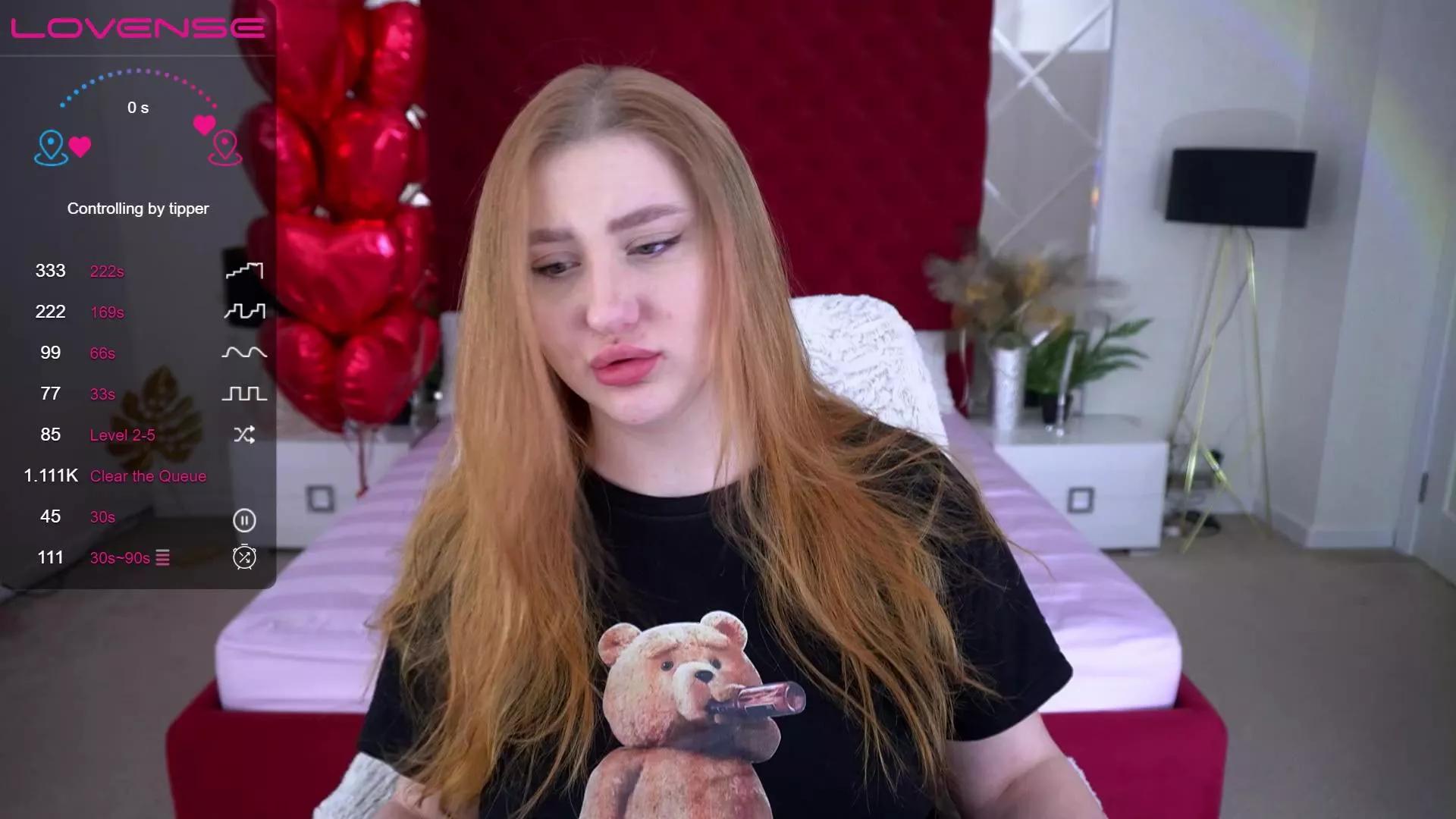 Scarlet_Heart on Cam4 