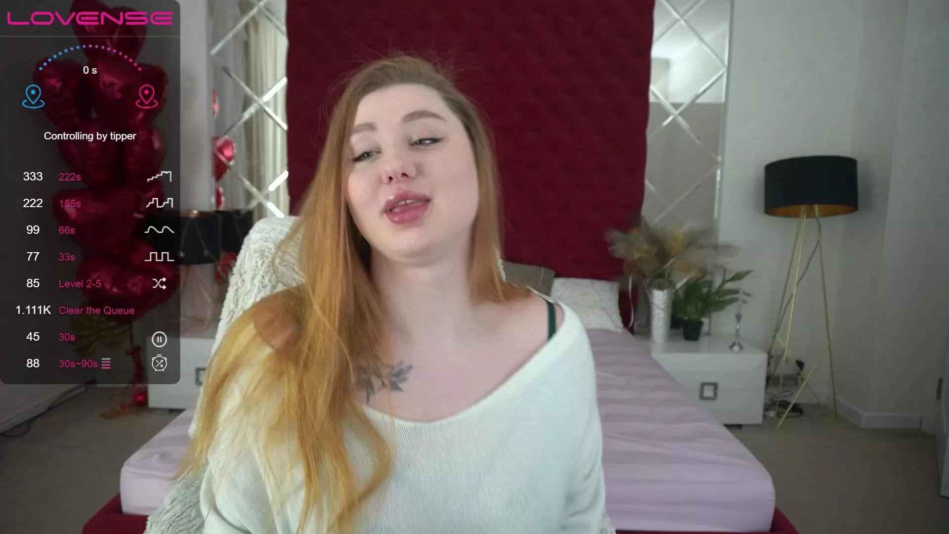 Scarlet_Heart on Cam4 