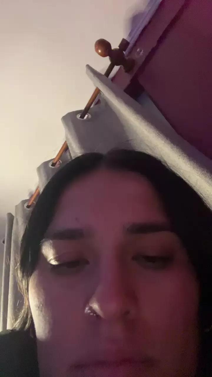 Sdenisse21 on Cam4 