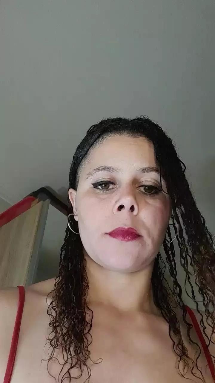 SelinaCoquine69 on Cam4 
