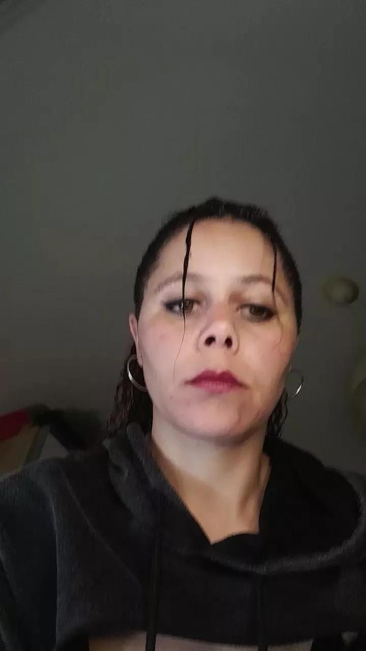 SelinaCoquine69 on Cam4 