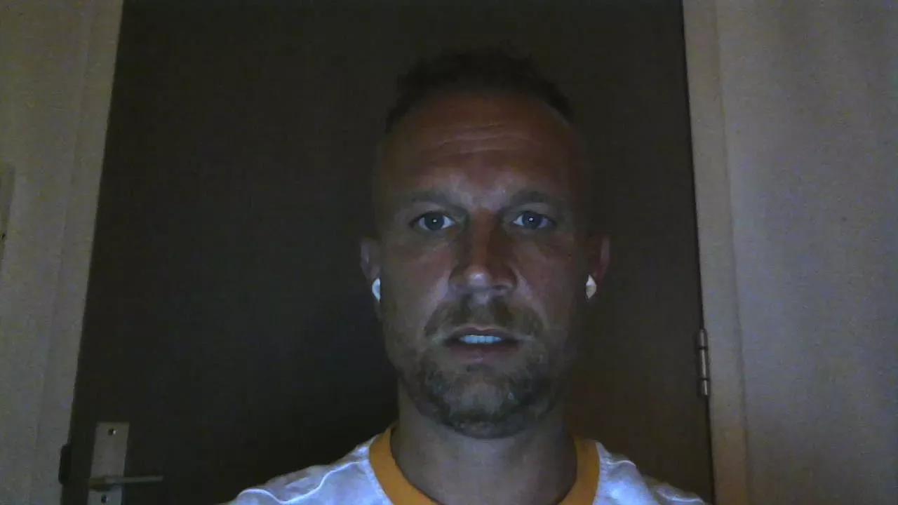 Sense084 on Cam4 
