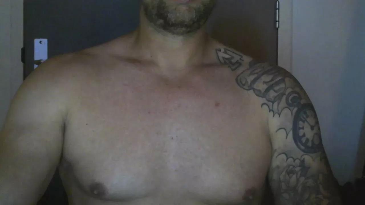 Sense084 on Cam4 
