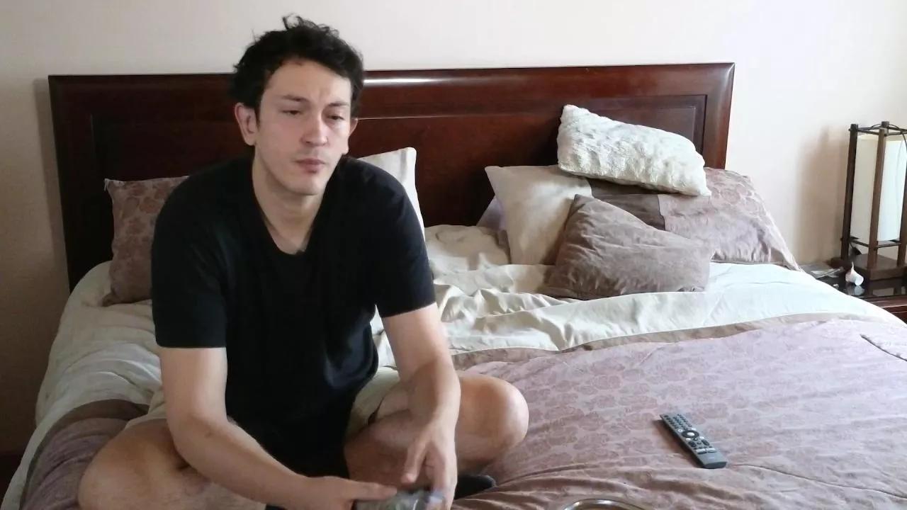 Serguioguecha33 on Cam4 
