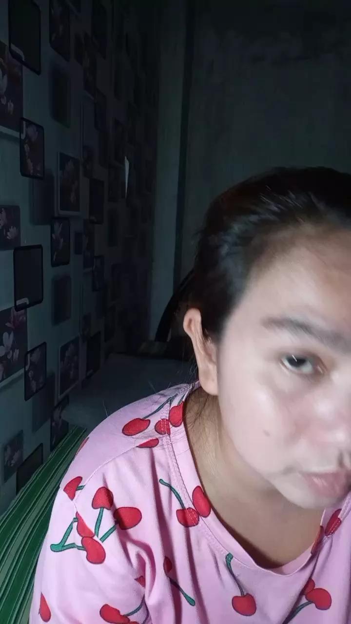 Sexy_yummy on Cam4 