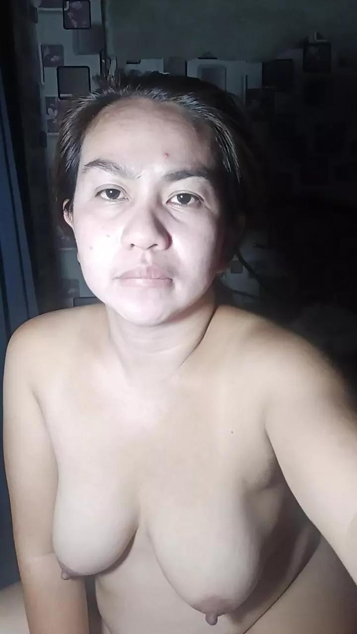 Sexy_yummy on Cam4 