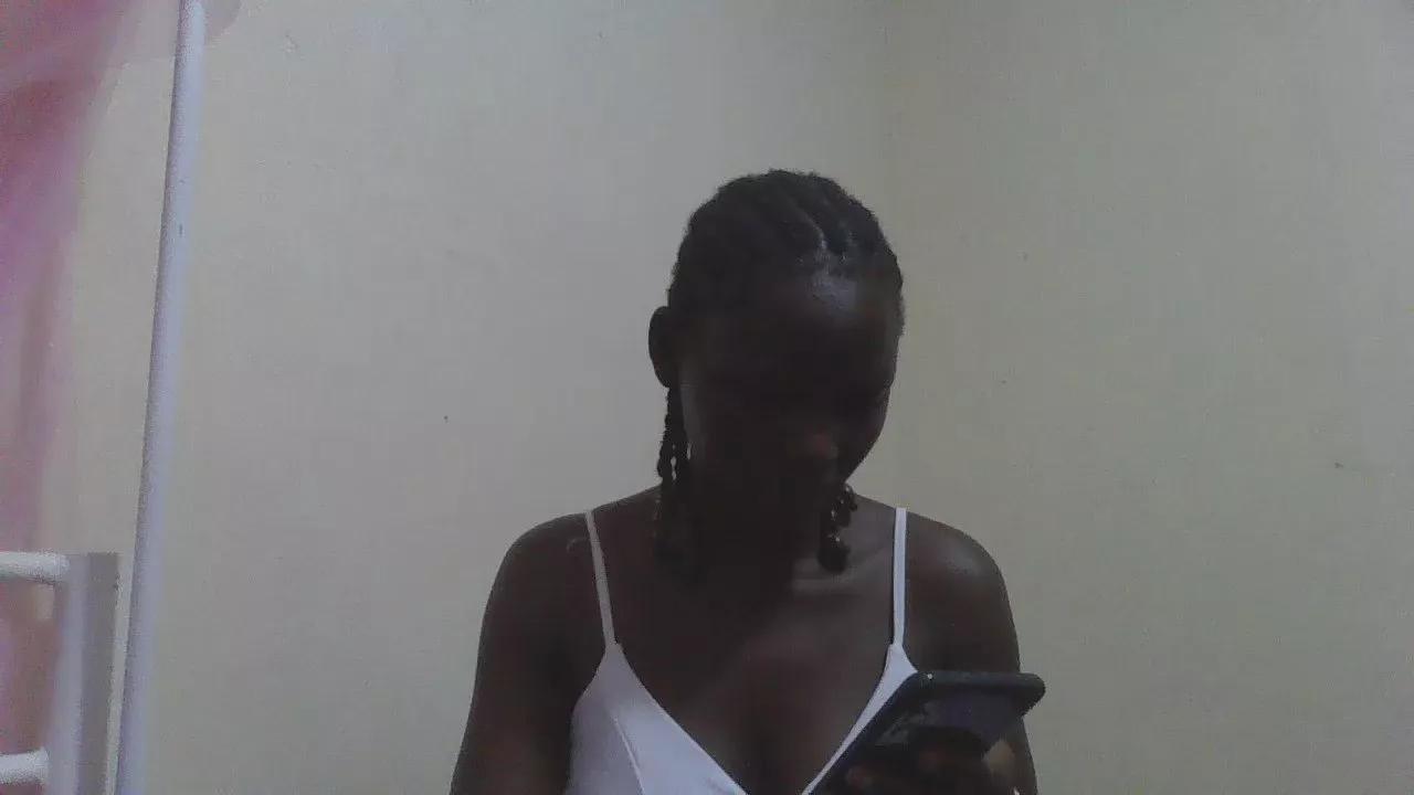 Sexyassi on Cam4 