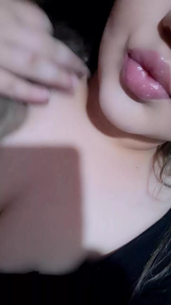 Offline SexyGirl22t on Cam4