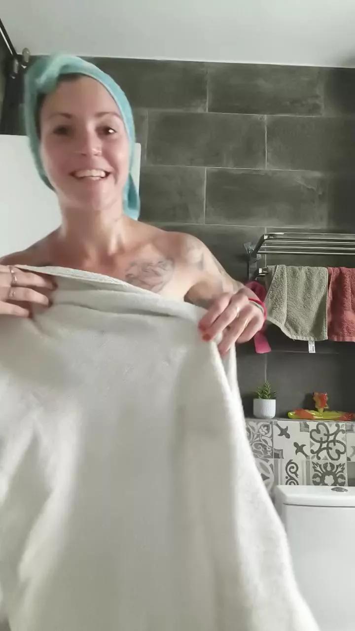 Sexyleyla777 on Cam4 
