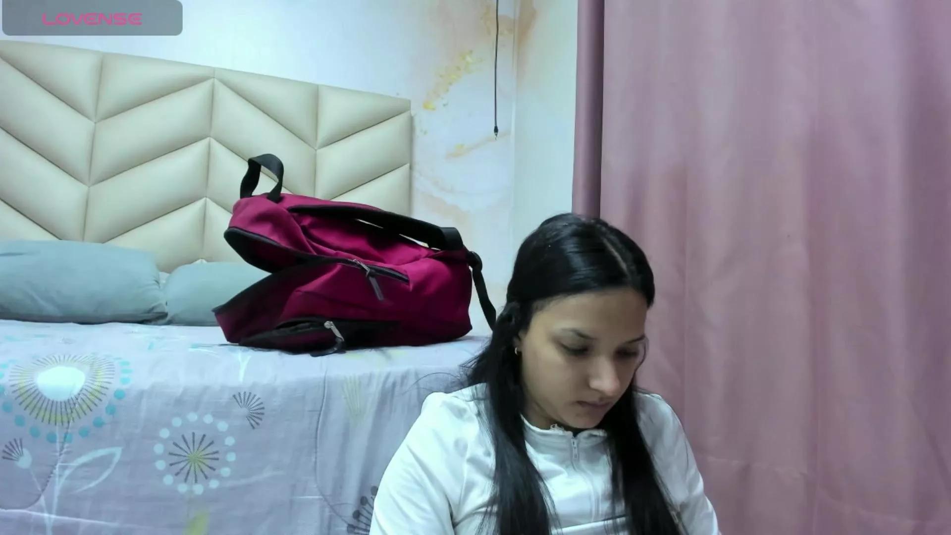 ShagiAmir on Cam4 