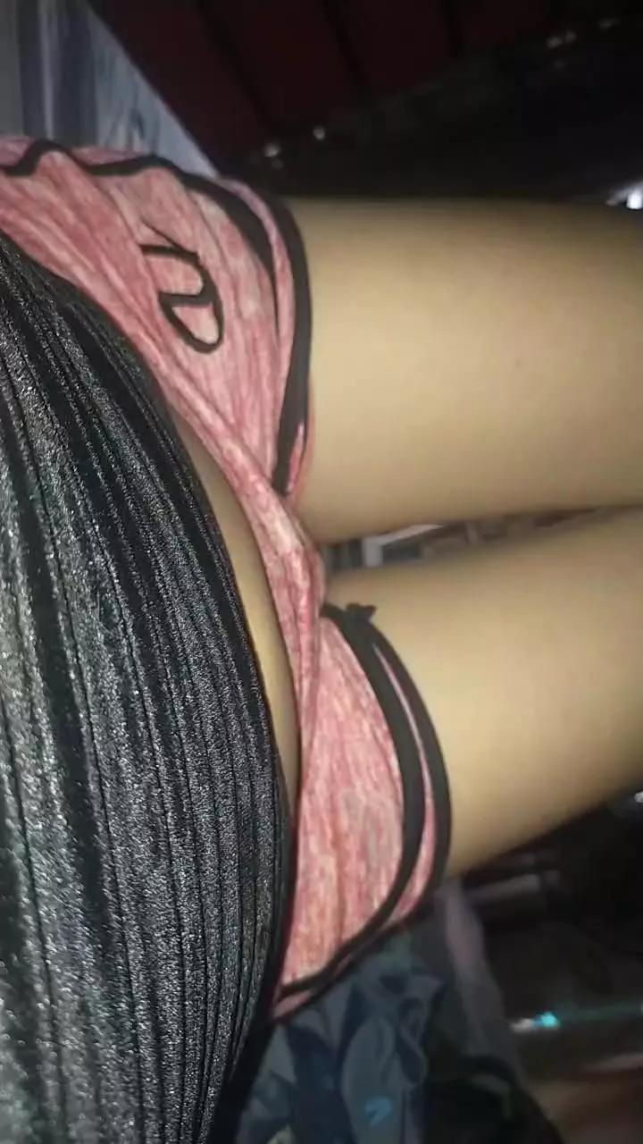 shanel_foxXXhot on Cam4