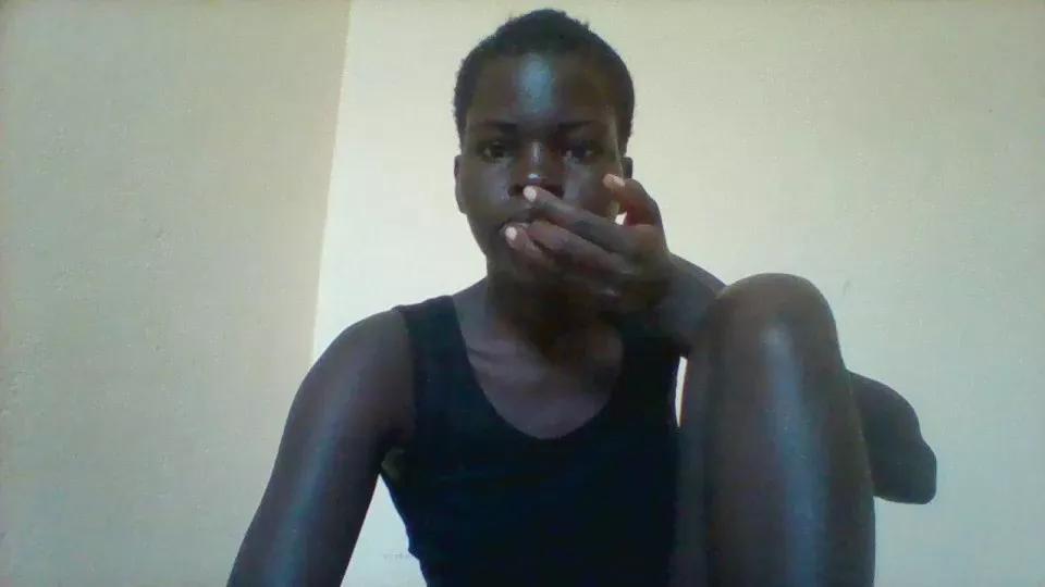 Shania_lover on Cam4 