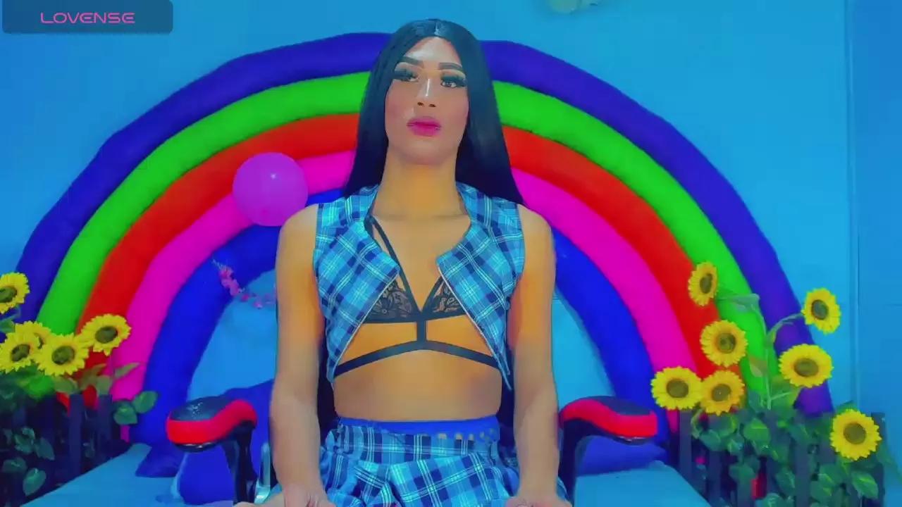 sharom_reyees on Cam4 