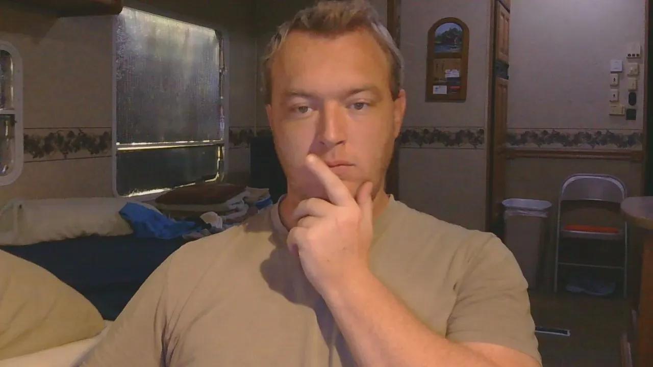 Offline shifterflox on Cam4