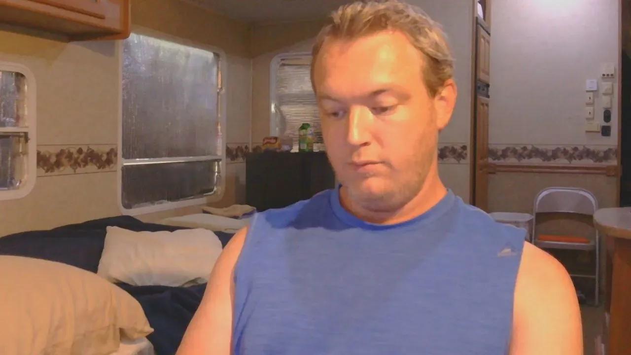 Offline shifterflox on Cam4