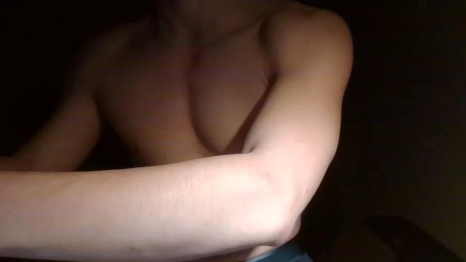 ShootingSlience on Cam4 
