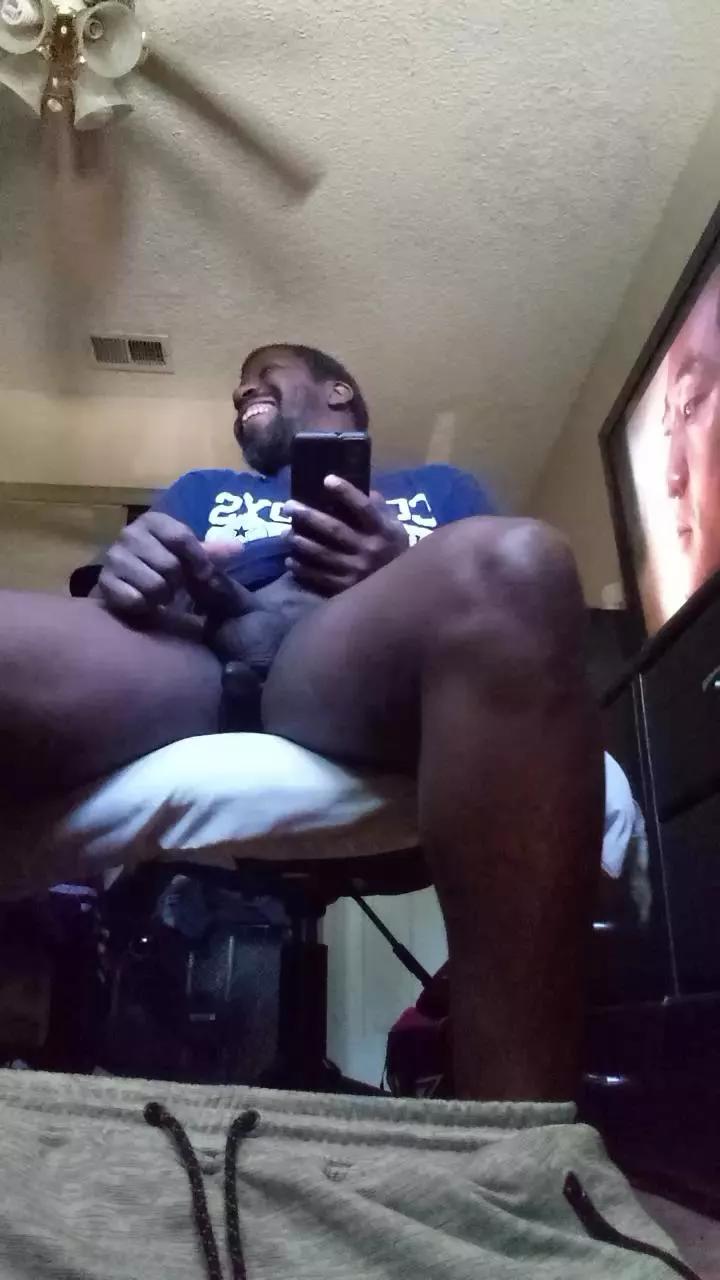 Offline Silkworm_Piper on Cam4