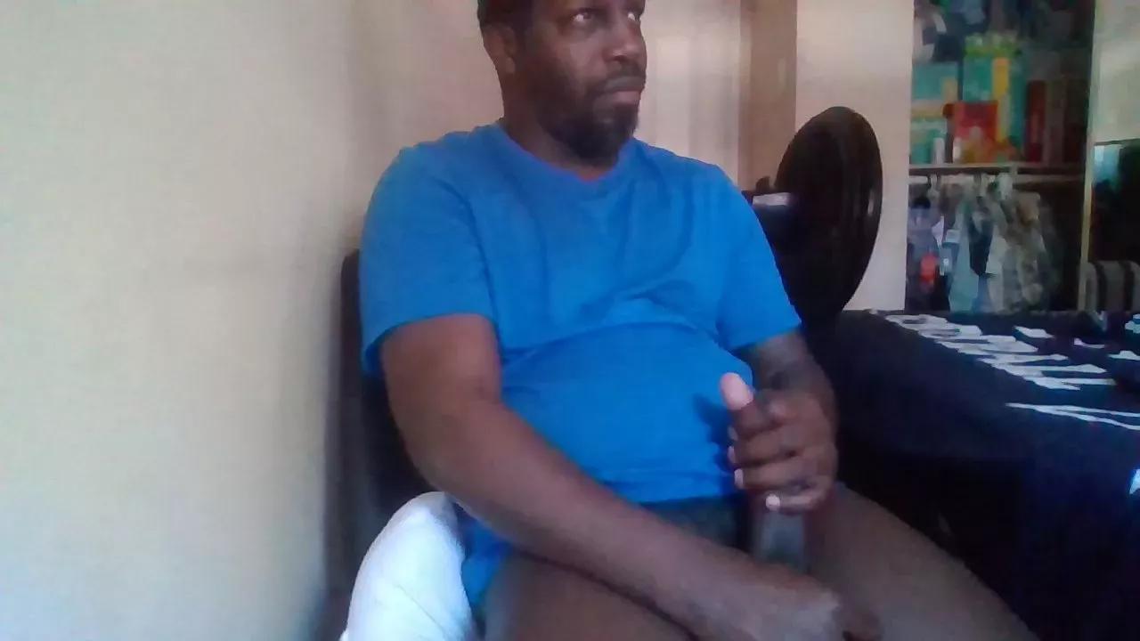 Offline Silkworm_Piper on Cam4