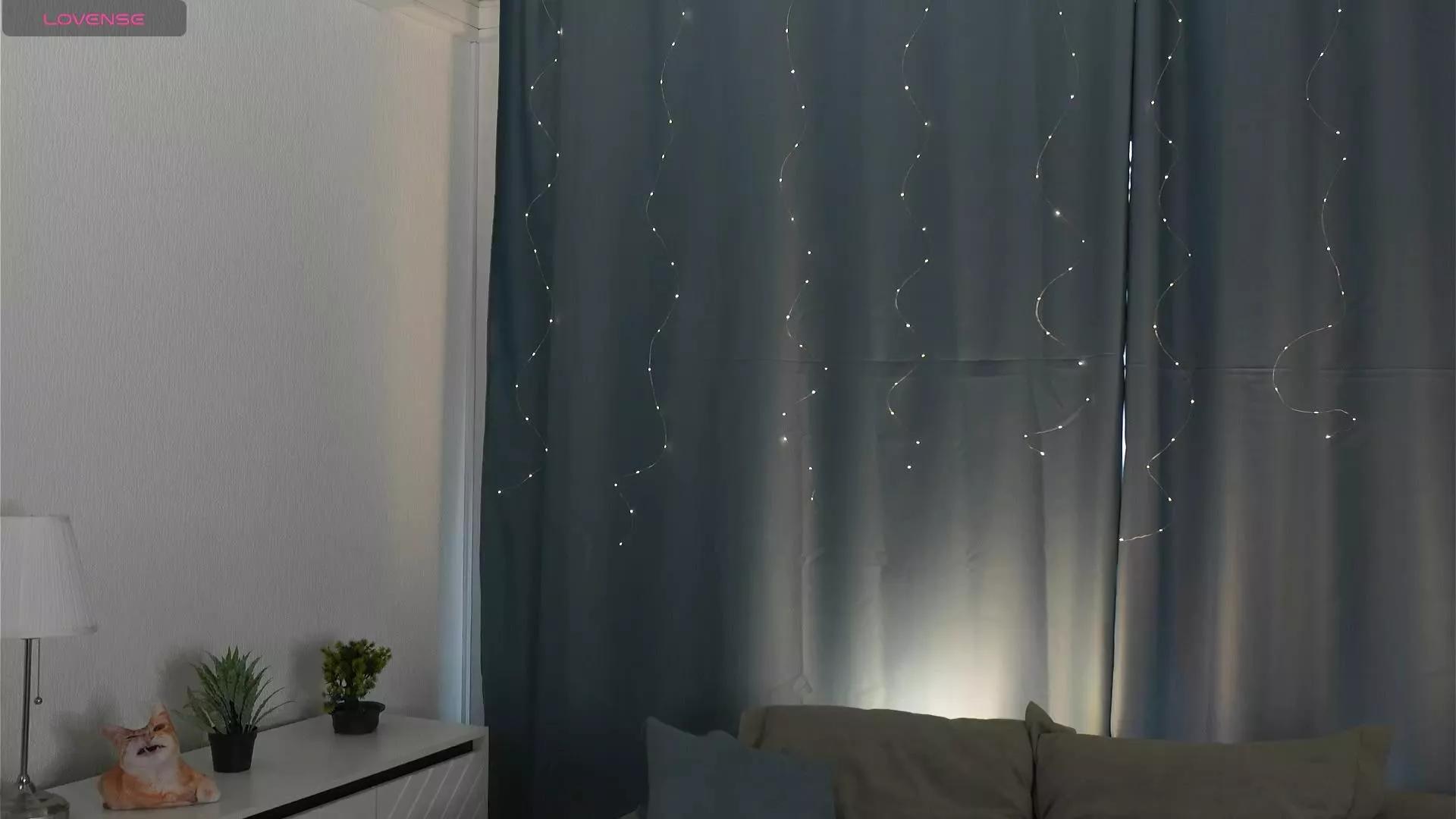 SilviaBellas on Cam4 