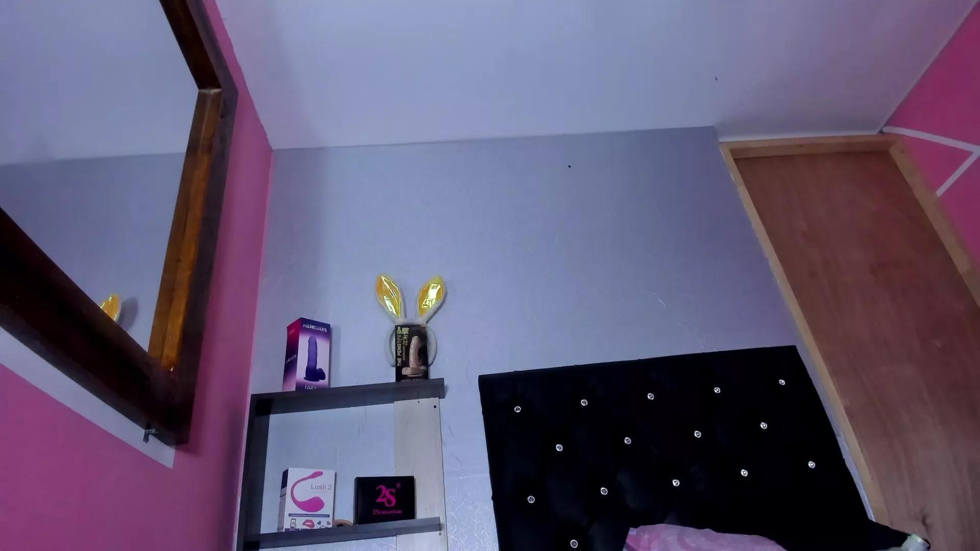 Skinnycollins on Cam4 