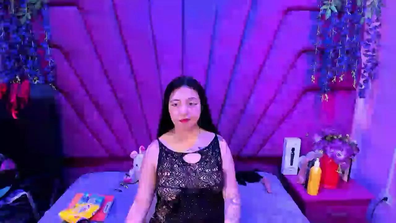 Offline slut_anal_ on Cam4