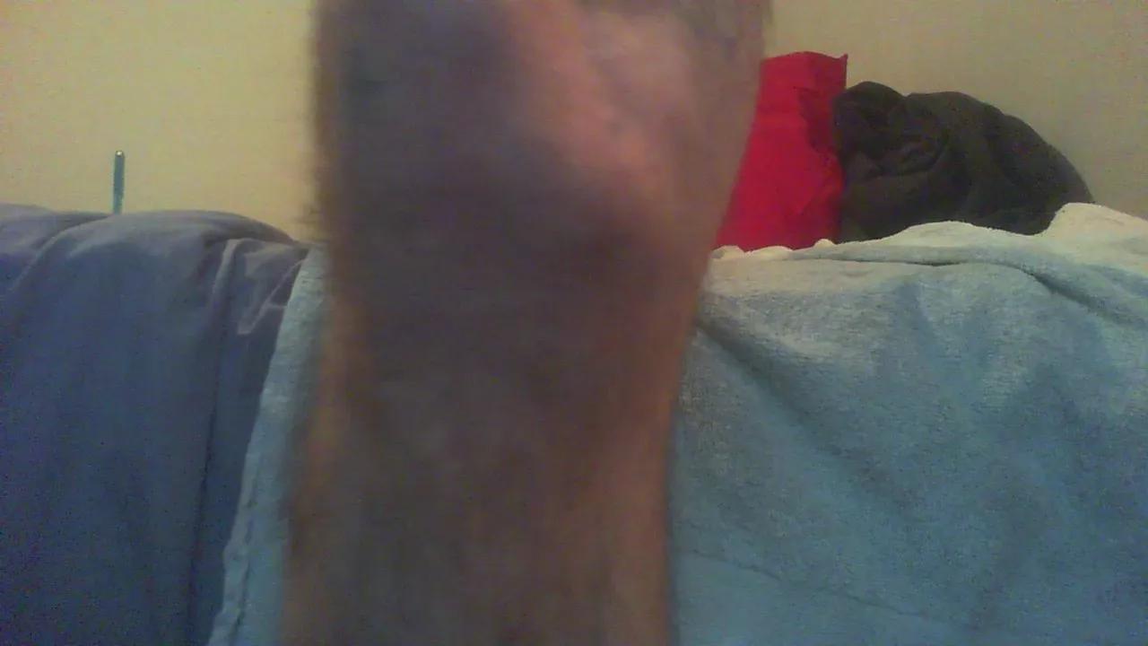 sluttypig45 on Cam4 