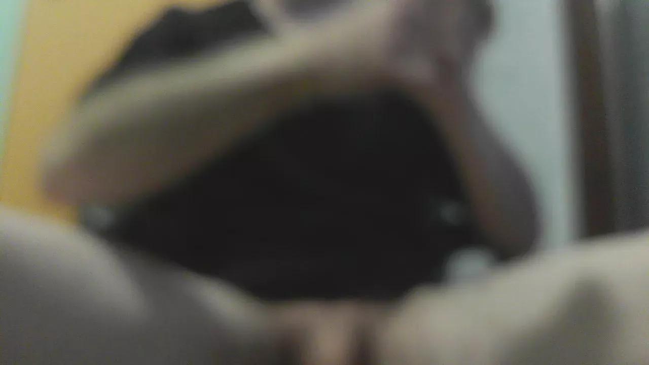 sniffetto87 on Cam4 