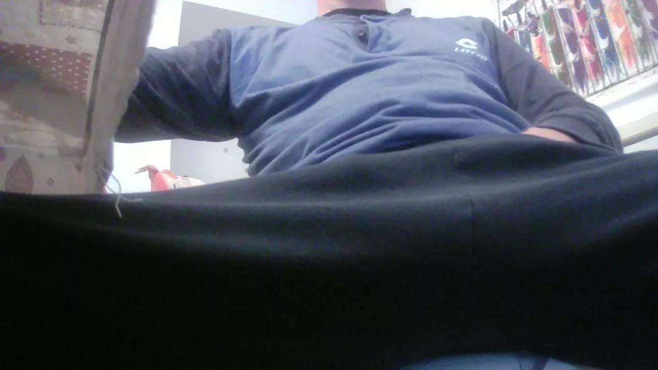 sniperboyz32 on Cam4 