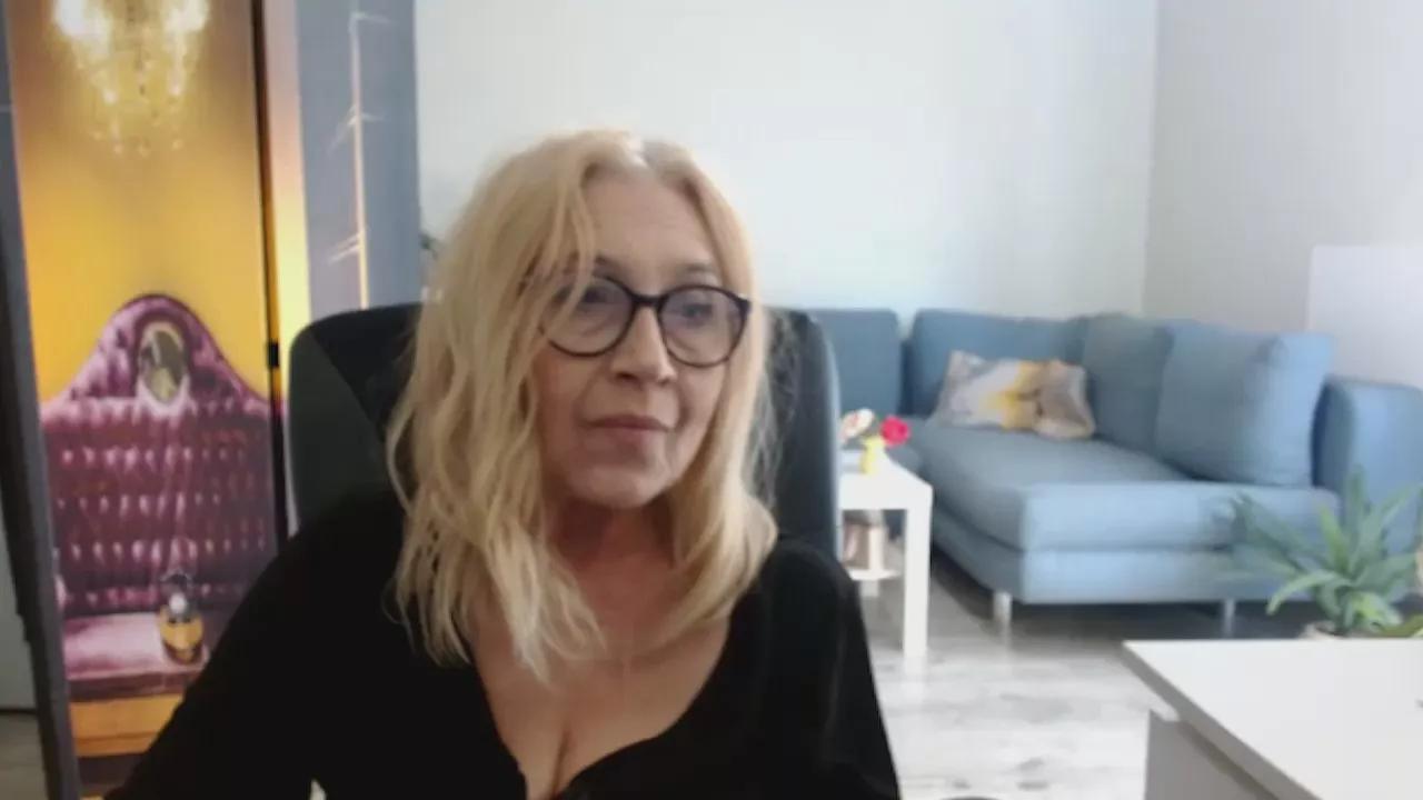 Freechat Sofia_xLOVE on Cam4