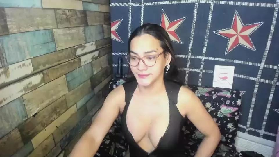 SofiaBigCumShot on Cam4 