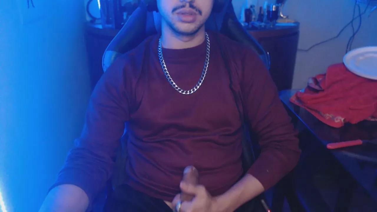 solteiroz on Cam4