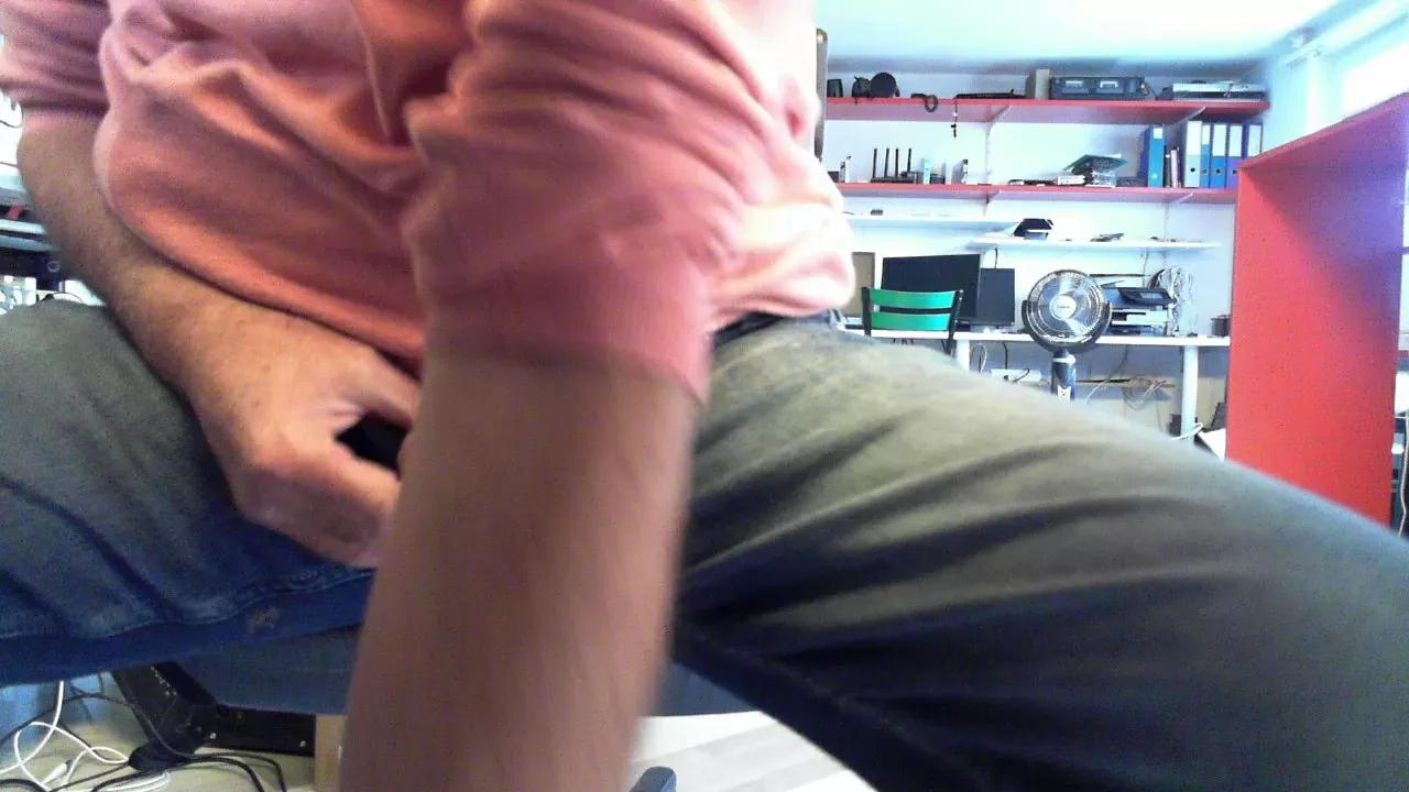 spacehunter44 on Cam4 