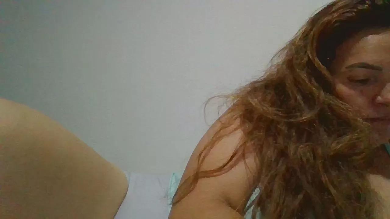 squirtxx on Cam4 