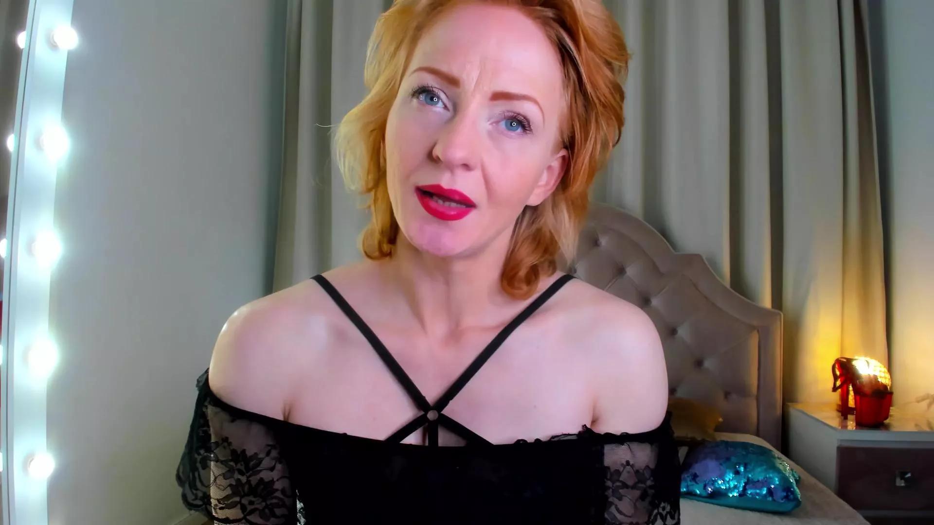 Offline SquirtyAlisa on Cam4