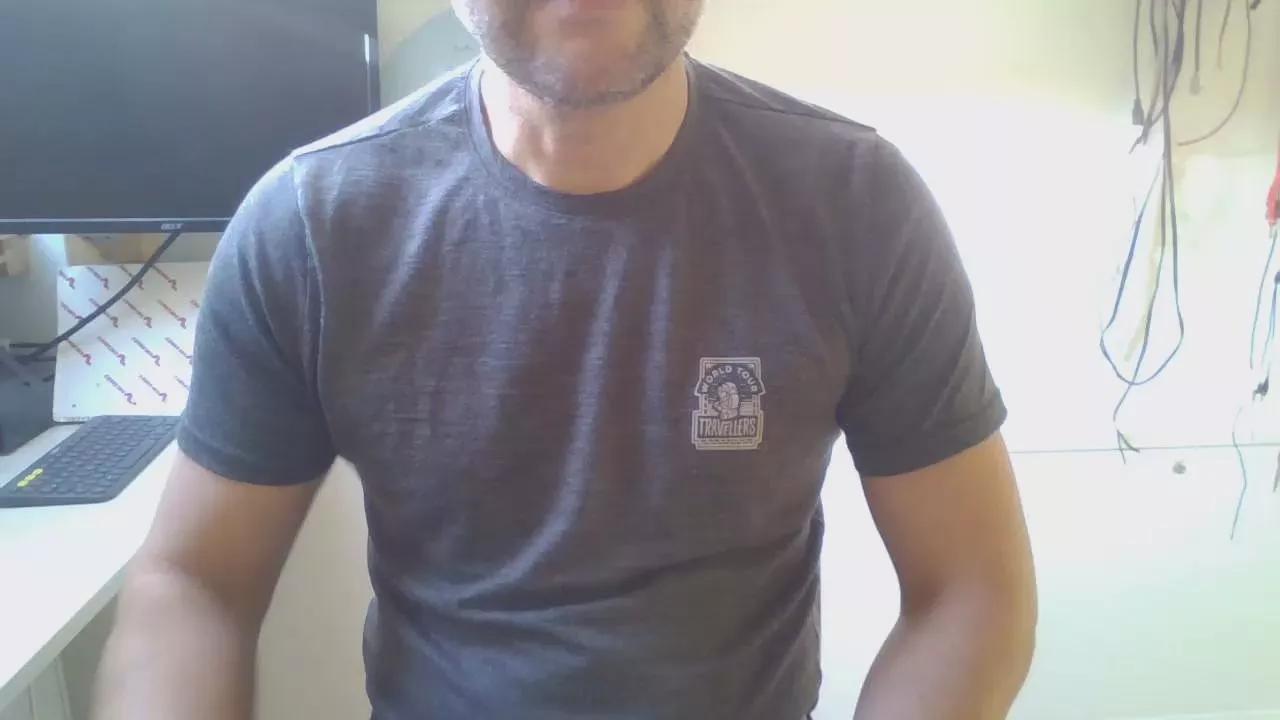 steakmedium on Cam4 