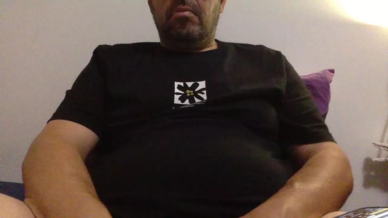 steve69_hot1 on Cam4 