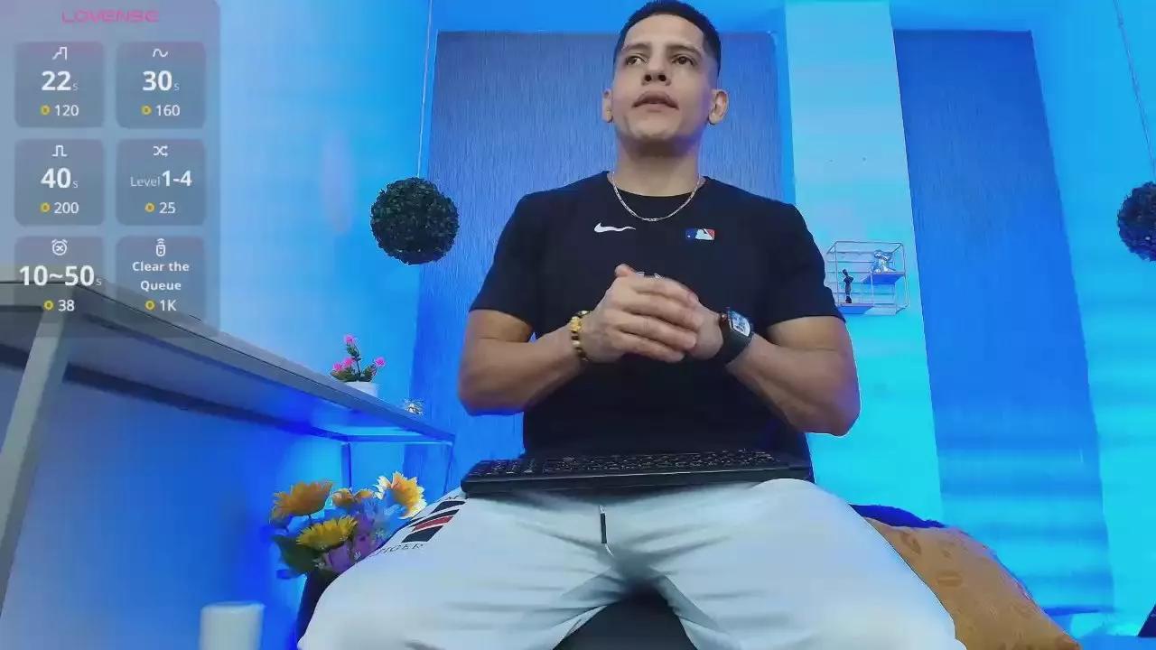 Stevenx94 on Cam4 