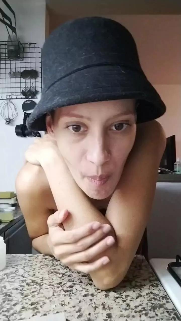 Sugartitsbunny on Cam4 