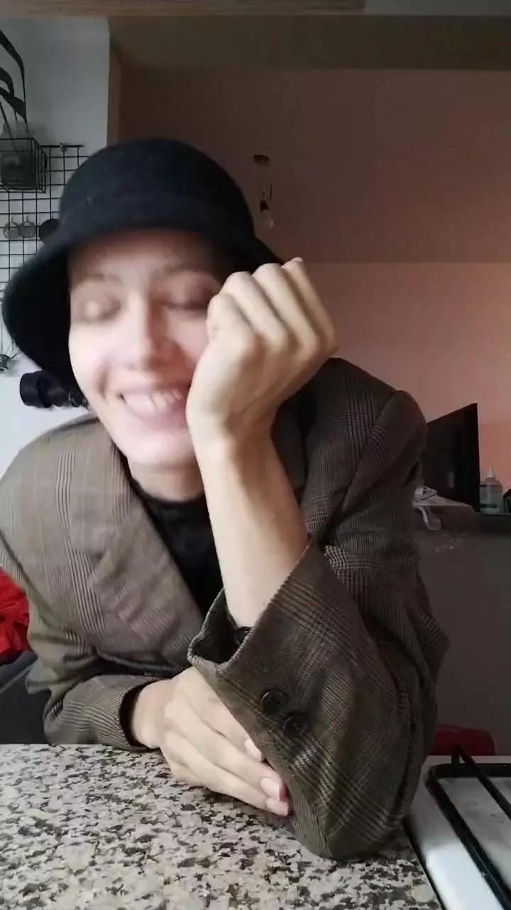 Sugartitsbunny on Cam4 
