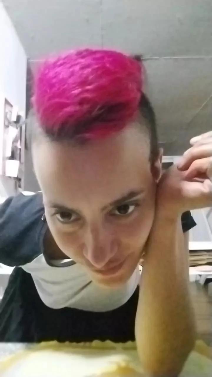 Sugartitsbunny on Cam4 