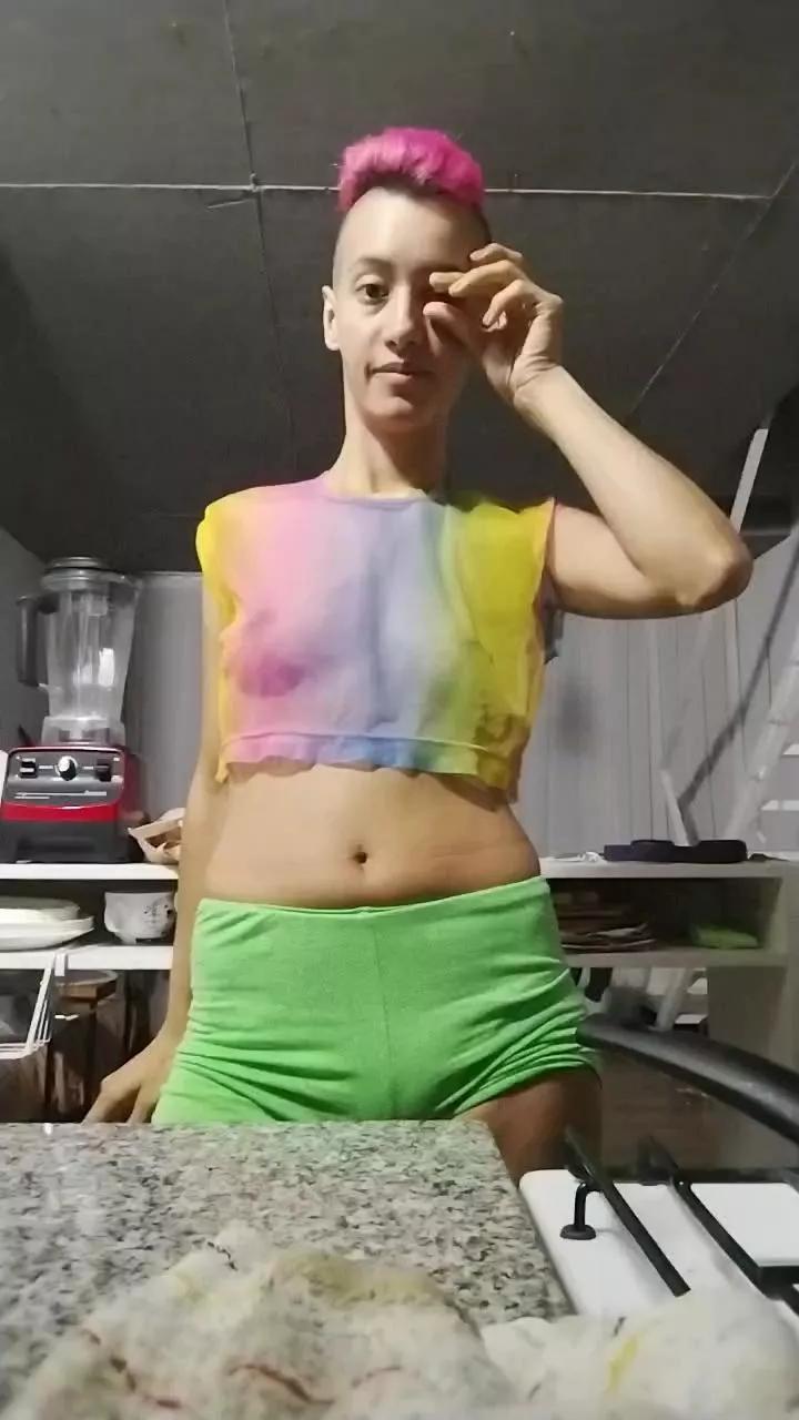 Sugartitsbunny on Cam4 
